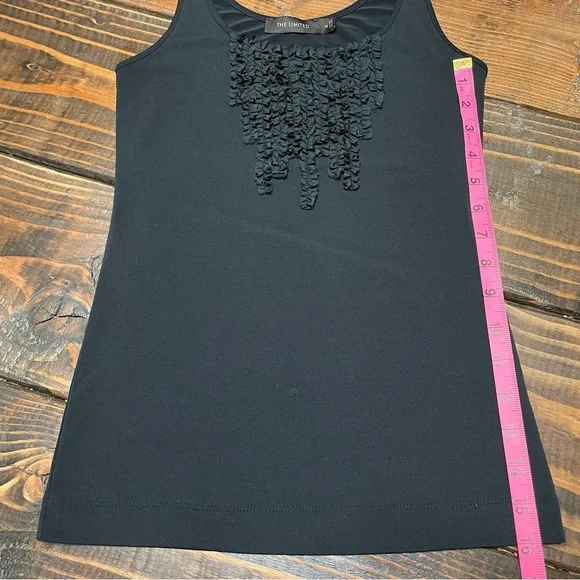 *SALE* 🖤The Limited Black Tank Top🖤 - Picture 6 of 8